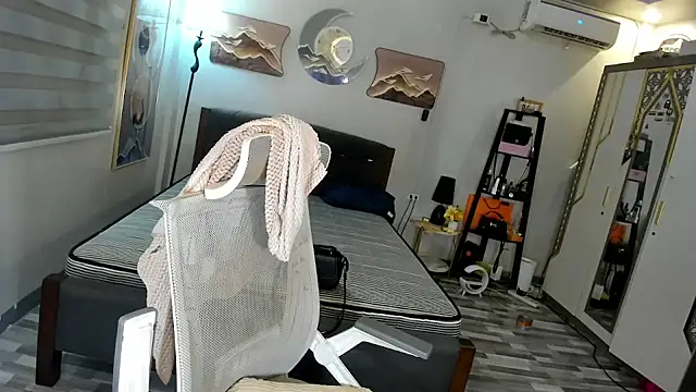 Cumforsale online show from March 18, 5:34 pm