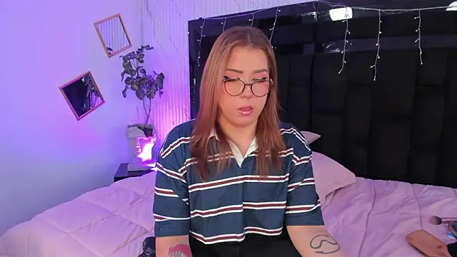 JanneBlossom  online show from March 14, 10:46 pm