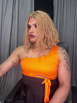 melani ferraraa  online show from August 5, 3:12 am