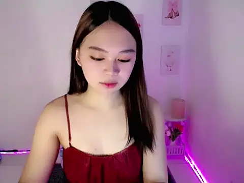 lustfullakim online show from July 5, 7:37 am