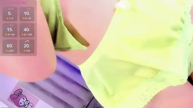 ClaudiaSophia online show from April 29, 11:26 am