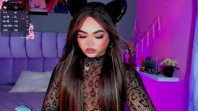 Lovely-Hinata online show from July 25, 4:32 am