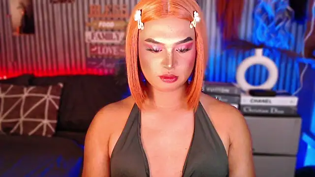 UrGoddess Sofia online show from May 2, 6:02 pm