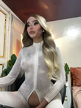  SandraHornball  online show from February 8, 9:26 am