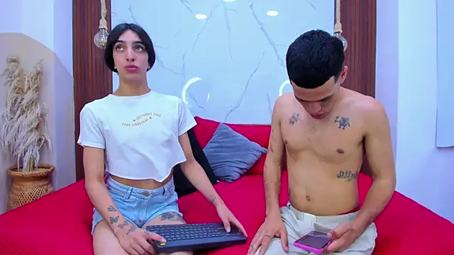Loversinfire2 online show from June 24, 1:25 am