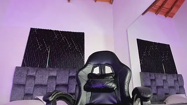 ValeryTs1 online show from July 6, 5:48 pm