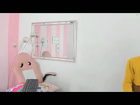 Amaia Monroe online show from January 8, 10:08 am