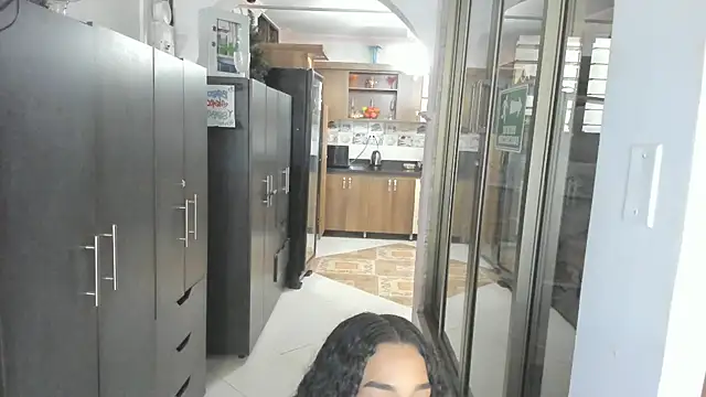 Amaia Monroe online show from February 6, 7:03 am