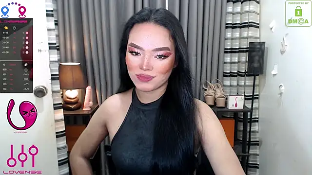 Fantacyloverr online show from July 23, 11:30 am