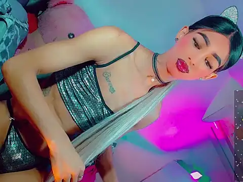 agathaferrer3 online show from March 1, 1:06 pm