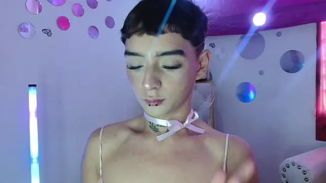 David and Jonas online show from March 11, 6:23 pm