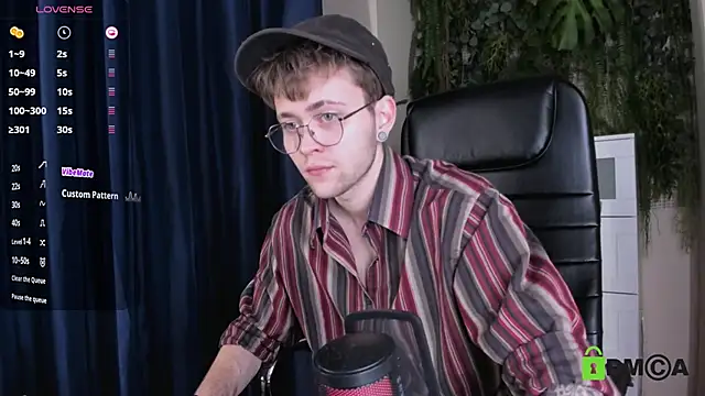 Tomas Norton online show from March 13, 3:17 pm