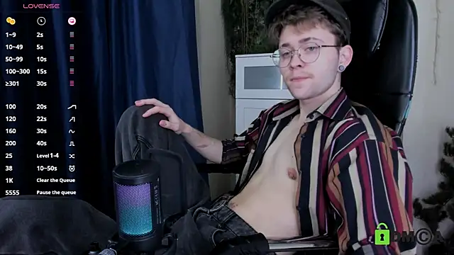 Tomas Norton online show from March 20, 3:35 pm