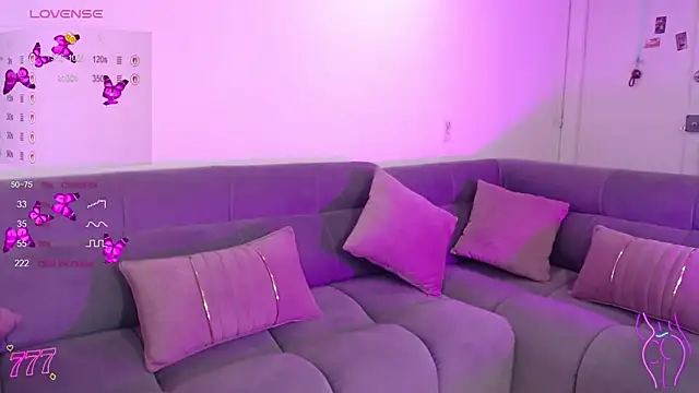 SweetLiamn online show from May 8, 12:18 am