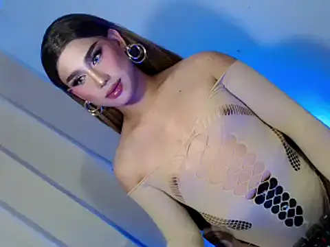 midnight muse18 online show from January 16, 1:40 pm