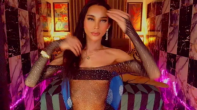 SeductiveSamanthaTS online show from February 15, 7:56 pm