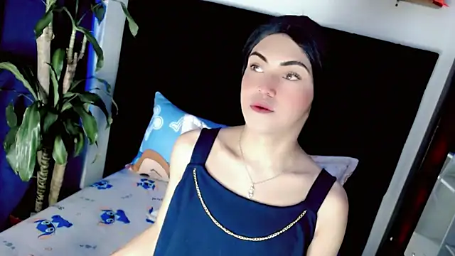 NathalialLooes online show from July 25, 4:32 am