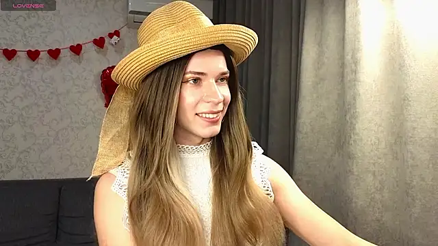 Anna inHear online show from February 21, 4:21 pm