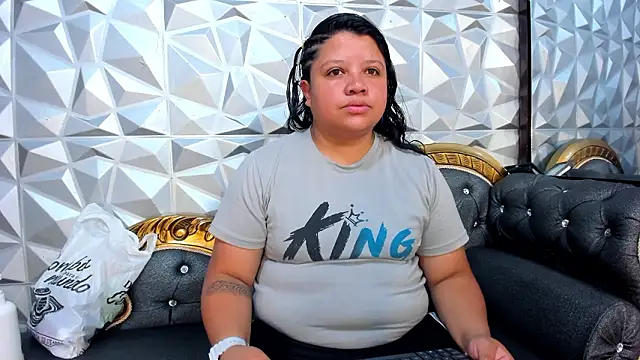 Carolina-Lenon online show from March 10, 7:17 pm