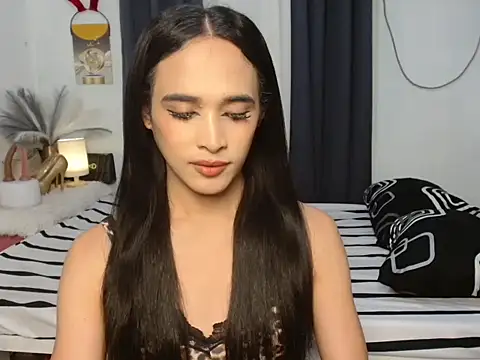 Gwenstacy30 online show from March 9, 6:44 pm