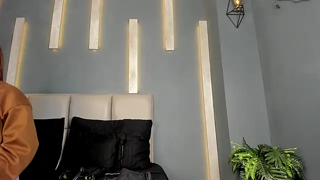 TSExoticFuck online show from March 16, 7:06 pm