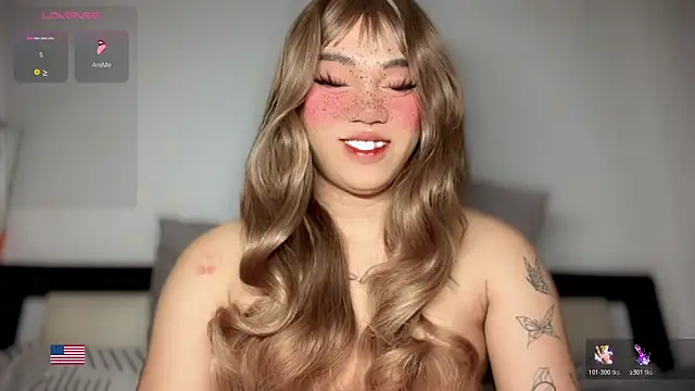 Kelly Mckinney online show from May 6, 9:59 am