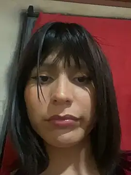 lucyscay  online show from April 25, 4:05 am
