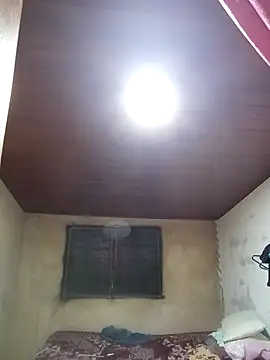 lucyscay  online show from May 8, 2:41 am