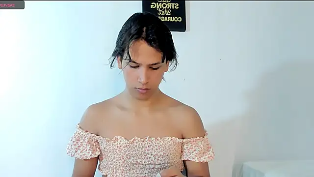 emma  castle online show from March 6, 1:27 pm