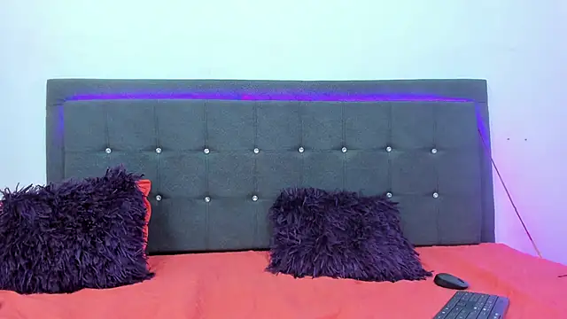 Ale cuzz online show from February 20, 2:08 pm