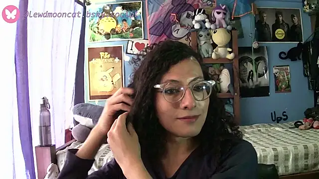 lewd mooncat online show from May 5, 9:32 pm