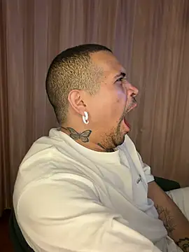 Simone026 online show from March 13, 1:00 am