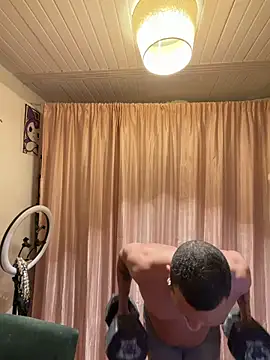 Simone026 online show from March 20, 10:33 pm