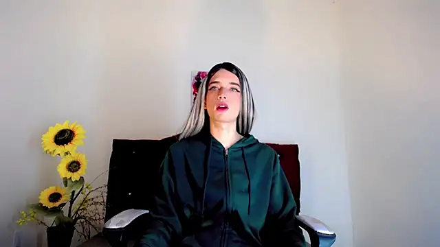 venus exe online show from March 15, 11:46 am