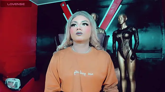 Mayka Hot online show from March 23, 5:07 pm