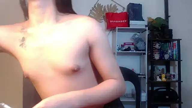 sweetasian zoe online show from April 29, 4:45 pm