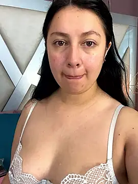Ashleeyprincess01 online show from May 1, 1:04 pm
