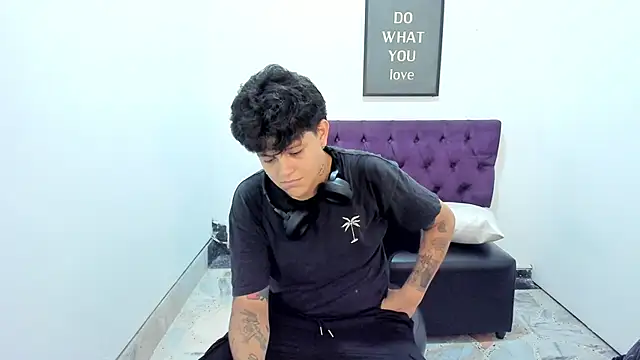 Iansayd333 online show from April 23, 6:54 pm