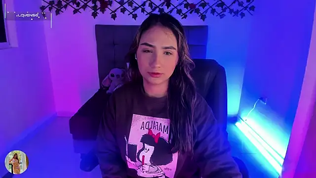 charlotte keyss online show from March 21, 7:10 am