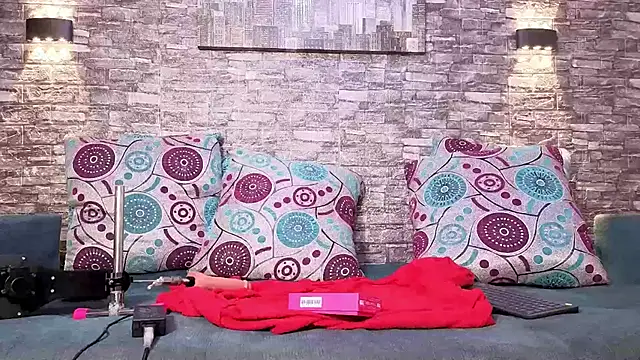 pandoravg online show from April 24, 3:09 am
