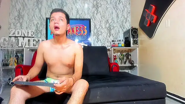 alejandra and james online show from March 14, 12:31 pm