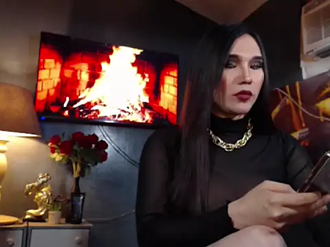 QueenStellaMisstres online show from March 11, 5:28 pm