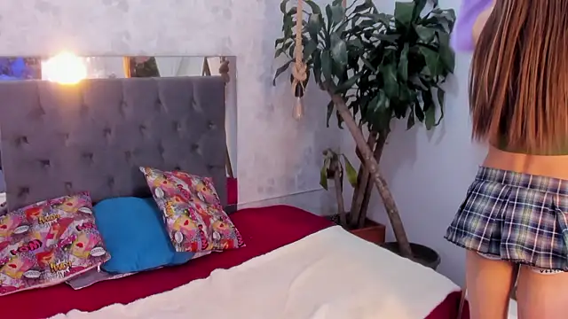 zarina rouse online show from March 13, 11:08 pm