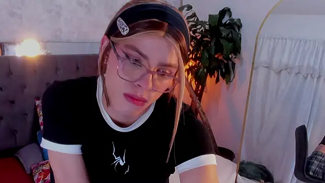 zarina rouse online show from March 16, 5:44 am