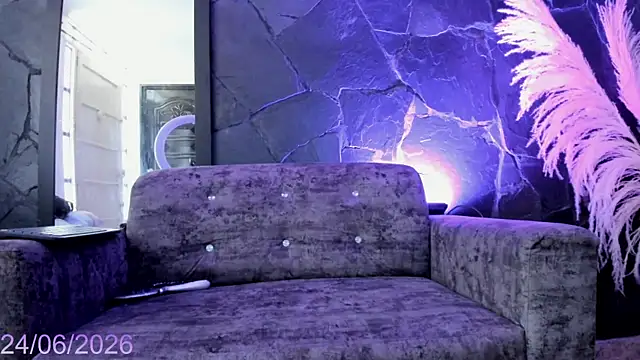 Madissonbeer  online show from June 26, 6:34 pm