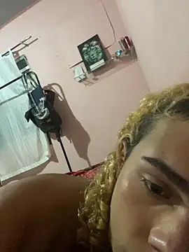 loiraquenterj online show from May 4, 12:59 am