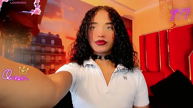 Paola Delfino online show from June 15, 10:39 am