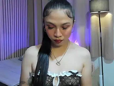 camilla wild online show from April 20, 8:49 am