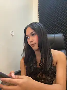sexyasiancock yllana online show from June 30, 1:33 pm