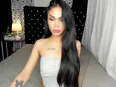 Herecummsamara69 online show from July 26, 6:42 am